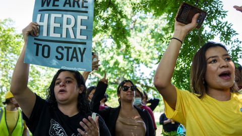 Nueva encuesta confirma la petición al Congreso para proteger a 'dreamers'.