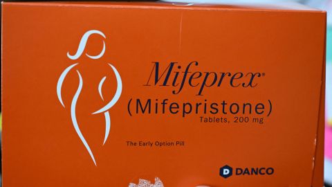 Mifepristona (Mifeprex), es uno de los medicamentos utilizados en aborto con medicamentos.