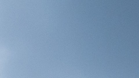 El One World Trade Center se eleva sobre Manhattan.