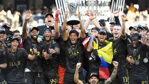 Carlos Vela.