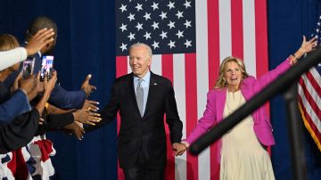 Las dos semanas previas a las elecciones, el presidente Biden lideró varios mítines para apoyar a candidatos demócratas.