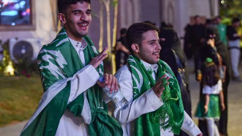 Aficionados de Arabia Saudí presentes en el Mundial Qatar 2022.