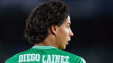 Diego Lainez, futbolista mexicano.