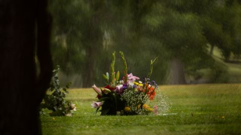 Tumba de Diego Armando Maradona en un cementerio cercano a la capital argentina de Buenos Aíres.