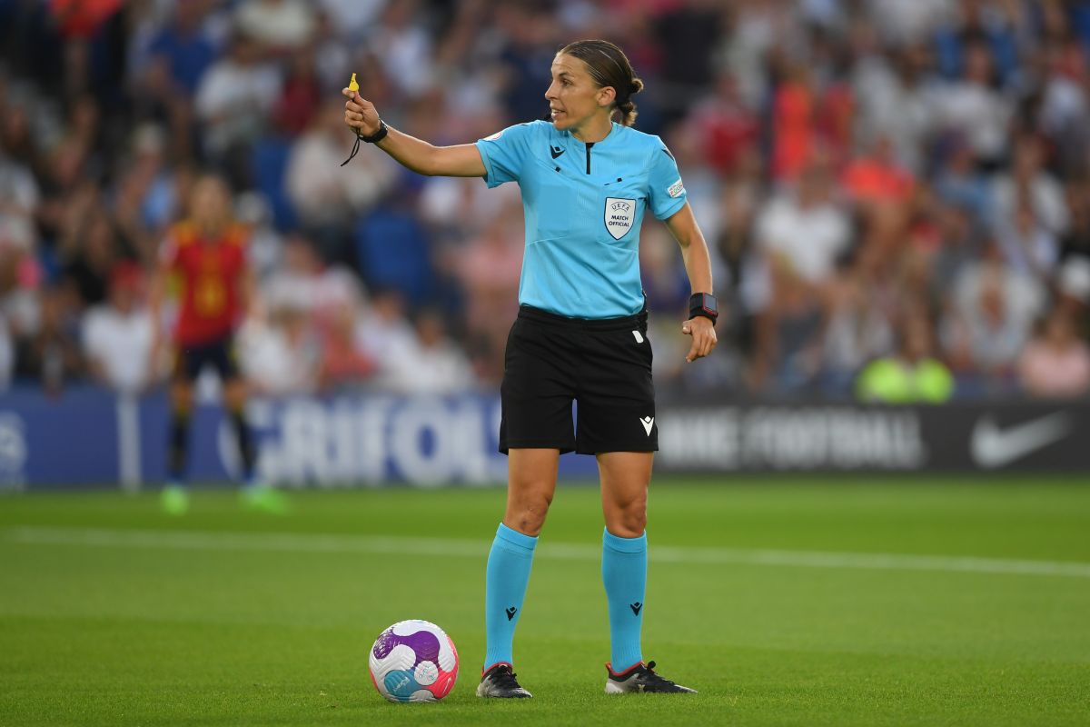 Qatar 2022: Stéphanie Frappart will be the first woman to referee a World Cup match as the main one;  a Mexican will accompany you