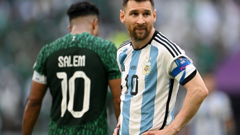Messi anotó, pero no fue suficiente para la derrota de Argentina.