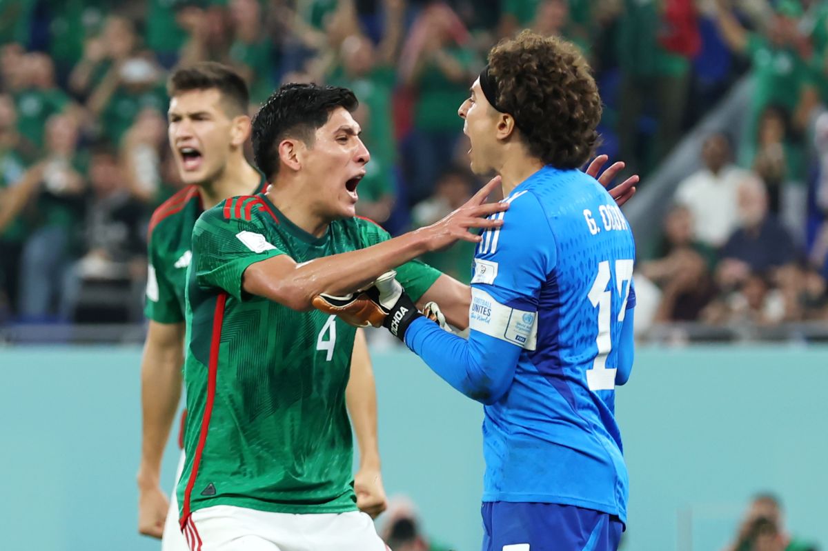 Ochoa fue vital en el 0-0 ante Polonia.
