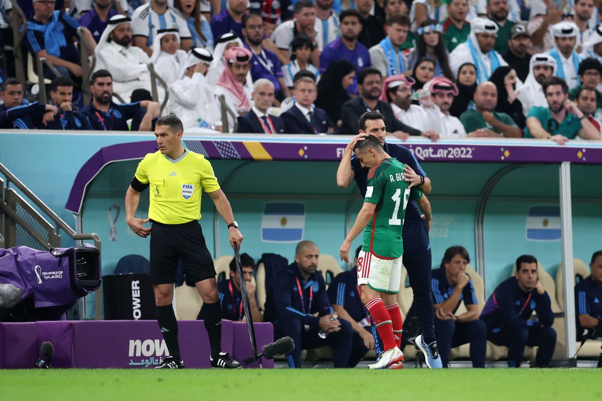 The bad news continues in Mexico: Andrés Guardado would have been injured and would be out against Saudi Arabia