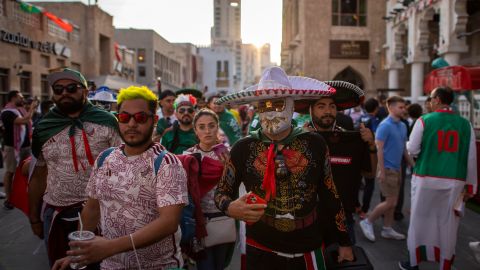 Aficionados mexicanos en Qatar 2022.