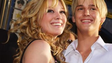 Hilary Duff y Aaron Carter protagonizaron un romance luego de conocerse en la grabación de un capítulo de 'Lizzie McGuire'.