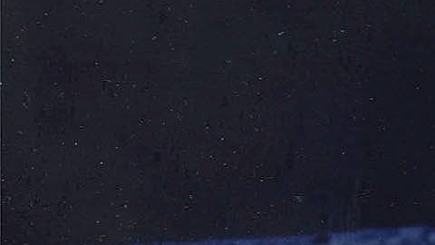El astronauta Edwin E. Aldrin Jr., piloto del módulo lunar, es fotografiado caminando cerca del módulo lunar durante la actividad extravehicular del Apolo 11.