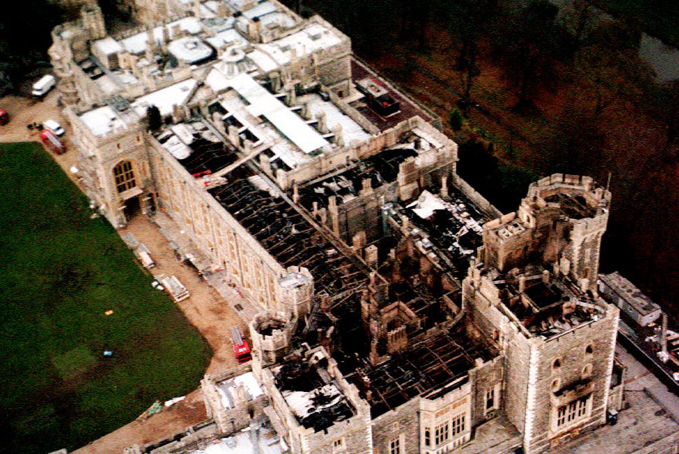 El día que se desató un incendio en el castillo de Windsor La Opinión