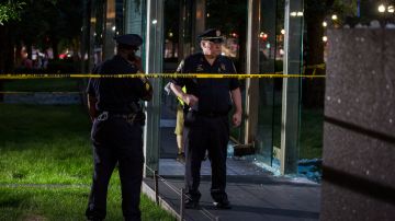 En cuestión de minutos, 3 tiroteos separados en Boston dejan un muerto y cinco heridos