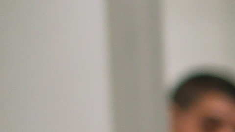 ICE y una de las empresas con prisiones deben responder sobre abusos a mujeres.