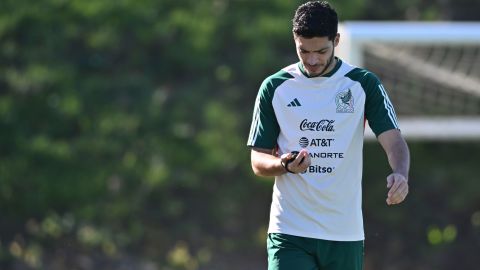 Raúl Jiménez, delantero mexicano, durante los entrenamientos con El Tri en España antes del Mundial Qatar 2022.