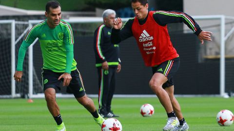 Rafa Márquez y Chicharito fueron compañeros en la Selección Mexicana.