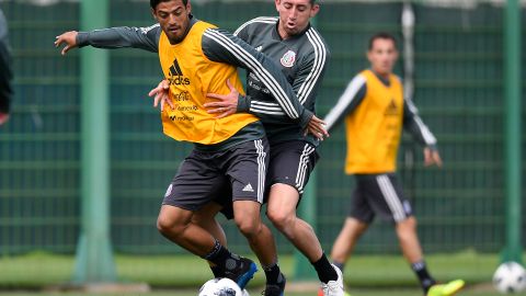 Héctor Herrera y Carlos Vela.