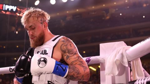 Jake Paul antes de subirse al ring con Anderson Silva.