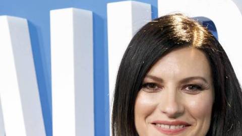 Laura Pausini y Yalitza Aparicio tuvieron una destacada participación en los Latin Grammy 2022.