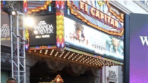 La alfombra roja de“Black Panther: Wakanda Forever", brilló con la presencia del SUV de lujo Lexus RX 500h 2023