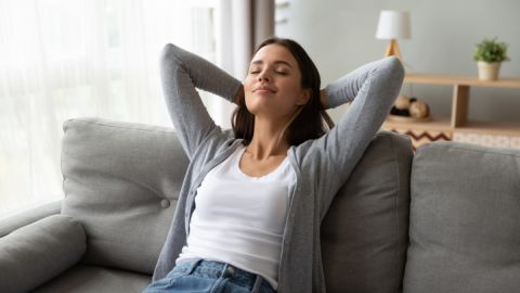 La meditación es capaz de reducir la ansiedad tanto como un antidepresivo, afirma estudio