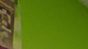 Mauricio Simbeck y las asistentes de la tienda Milagros de México. (Jacqueline García/La Opinión)