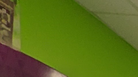 Mauricio Simbeck y las asistentes de la tienda Milagros de México. (Jacqueline García/La Opinión)