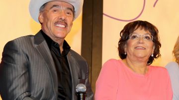 Pedro Rivera y Doña Rosa en el estreno de Mariposa de Barrio en el 2017.