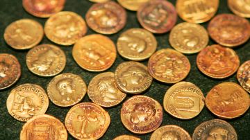 Roban monedas de oro de US$1,7 millones