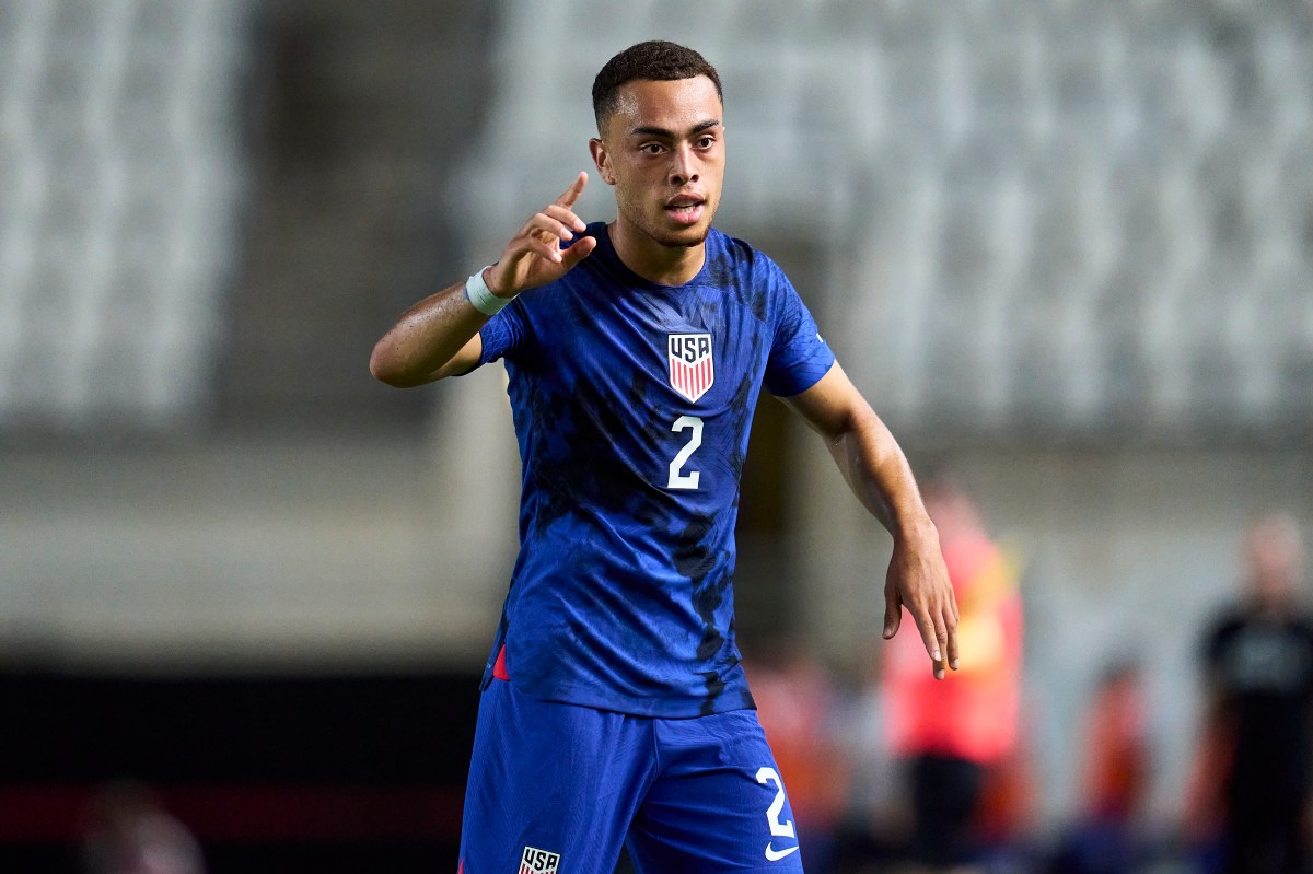 Sergiño Dest se mostró emocionado por recibir el llamado a su primera ...