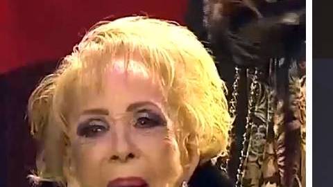 Silvia Pinal se entera del romance entre Stephanie Salas y Humberto Zurita.