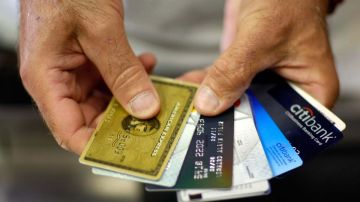 Una tarjeta de crédito utilizada de manera inadecuada genera muchos dolores de cabeza
