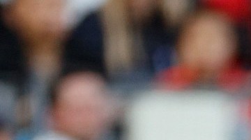 Una fotografía del jardinero de los Yankees Aaron Judge con el bate al hombro.