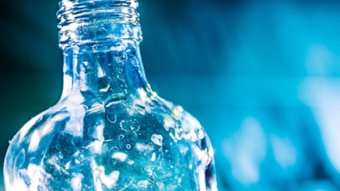 Consumo de alcohol excesivo podría causar accidentes cerebrovasculares a los jóvenes