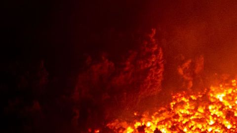 Así entró en erupción el volcán Shiveluch de Rusia