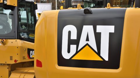 Imagen de maquinaria de la marca Caterpillar de color amarillo y negro.