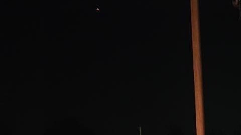 La Patrulla de Caminos realiza un retén para asegurarse que los conductores no manejen alcoholizados.