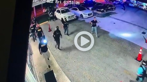 Imagen de una de las cámaras de seguridad del día en que se produjo la redada.