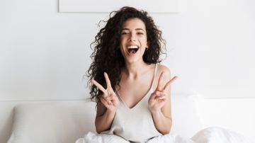 Científicos recomiendan 4 tips para ayudarte a despertar de buen humor