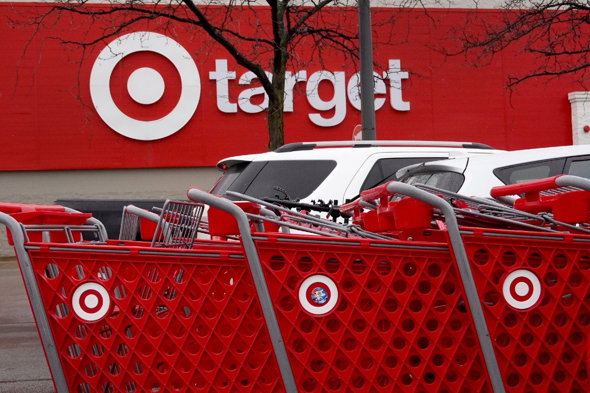 Target ya venía de un segundo trimestre difícil en el que sus acciones cayeron un 90% tras una estrategia de descuento fallida.