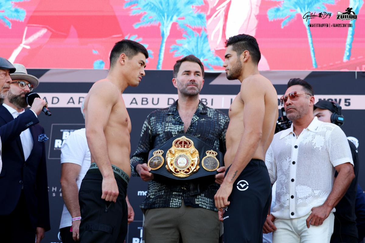 Dmitry Bivol y Gilberto Zurdo Ramírez en la ceremonia de pesaje previa a su duelo de este sábado.