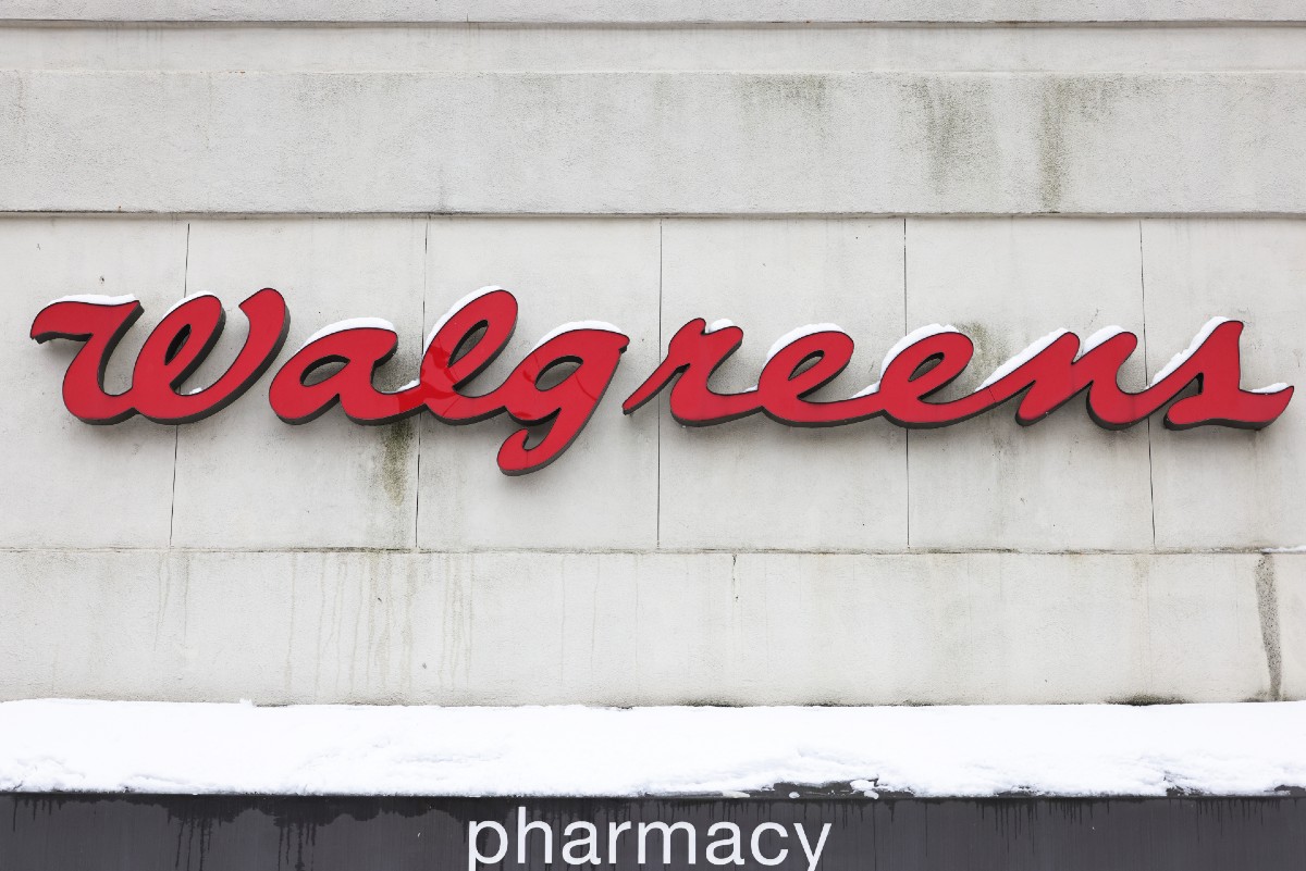 CVS Y Walgreens Acuerdan Pagar $10,000 Millones De Dólares Tras ...