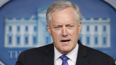 Mark Meadows contribuye con documentos para la investigación.