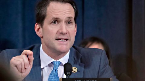 Jim Himes hizo un arduo trabajo para lograr el documental narrado por la actriz Sarah Jessica Parker.