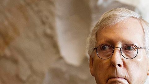 La tensión entre Mitch McConnell y Kevin McCarthy es cada vez es más fuerte.