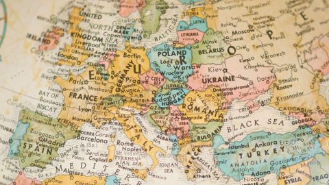 Por qué la humanidad y el planeta se beneficiarían en un mundo sin fronteras (y cómo podríamos reinventar el concepto de Estado)
