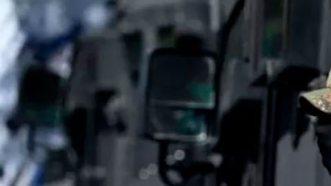 El Salvador: el impresionante despliegue de 10.000 soldados por parte de Nayib Bukele contra las maras en un municipio aledaño a la capital