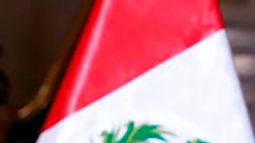 La presidenta de Perú declara estado de emergencia en el sur del país tras muertes durante protestas y propone elecciones en 2024