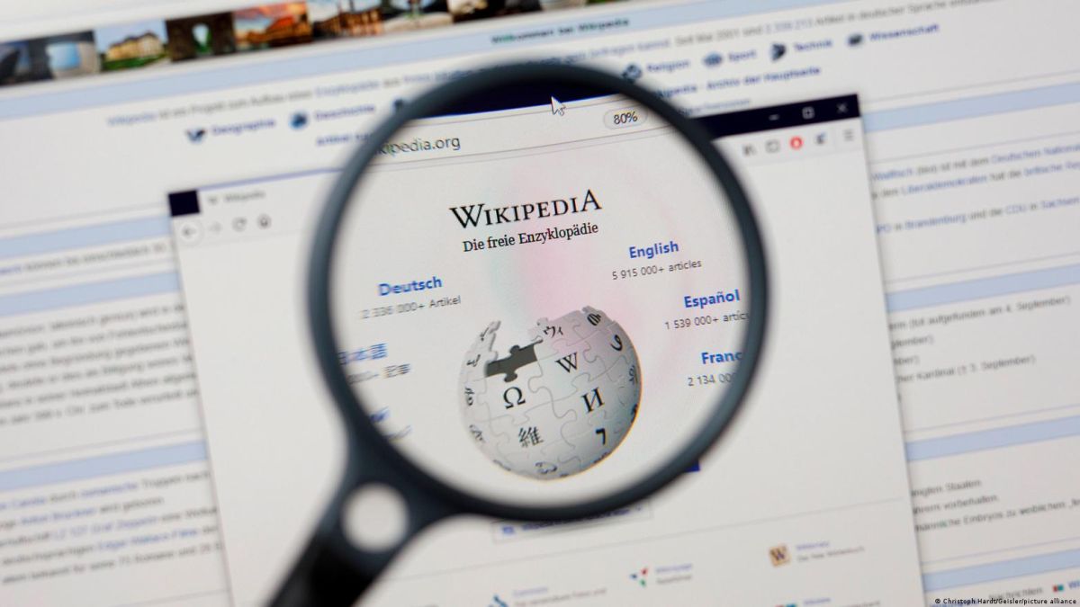 Rusia lanzará su propia Wikipedia a principios de 2023 - La Opinión