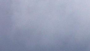 Casi 2.000 desplazados tras la erupción de un volcán en Indonesia